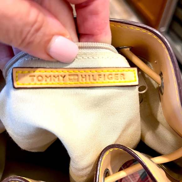 Tommy Hilfiger small tote bag - Picture 4 of 5